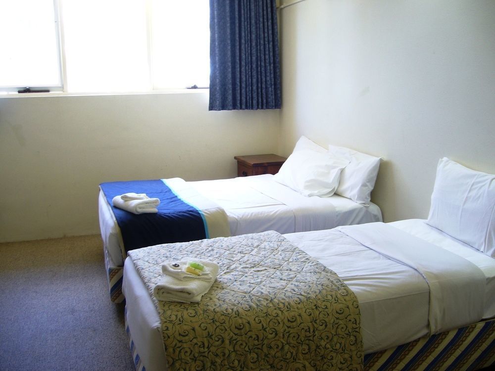 Hotel Cavalier Wantirna South Экстерьер фото