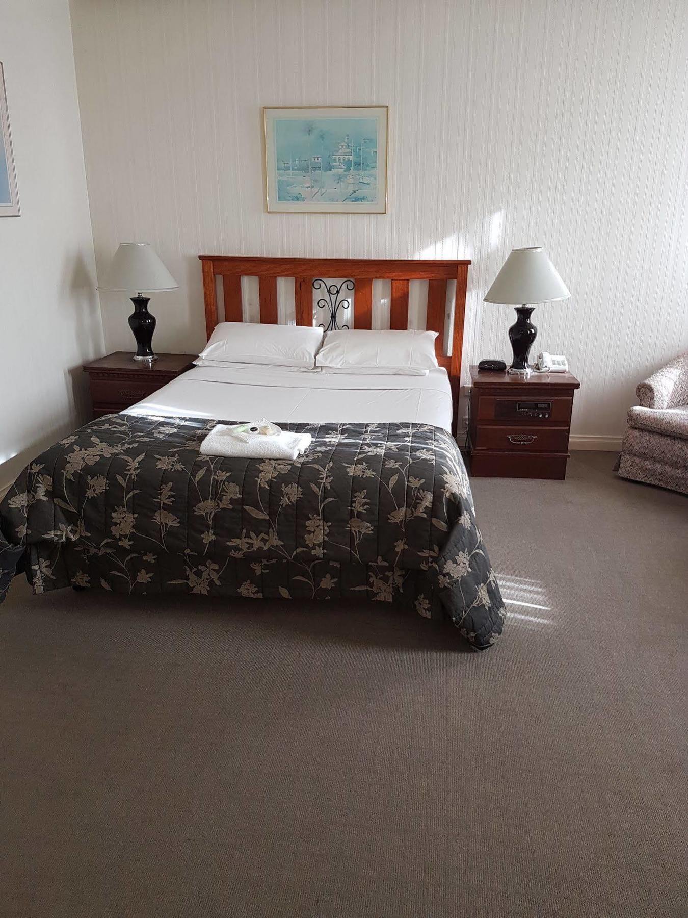Hotel Cavalier Wantirna South Экстерьер фото